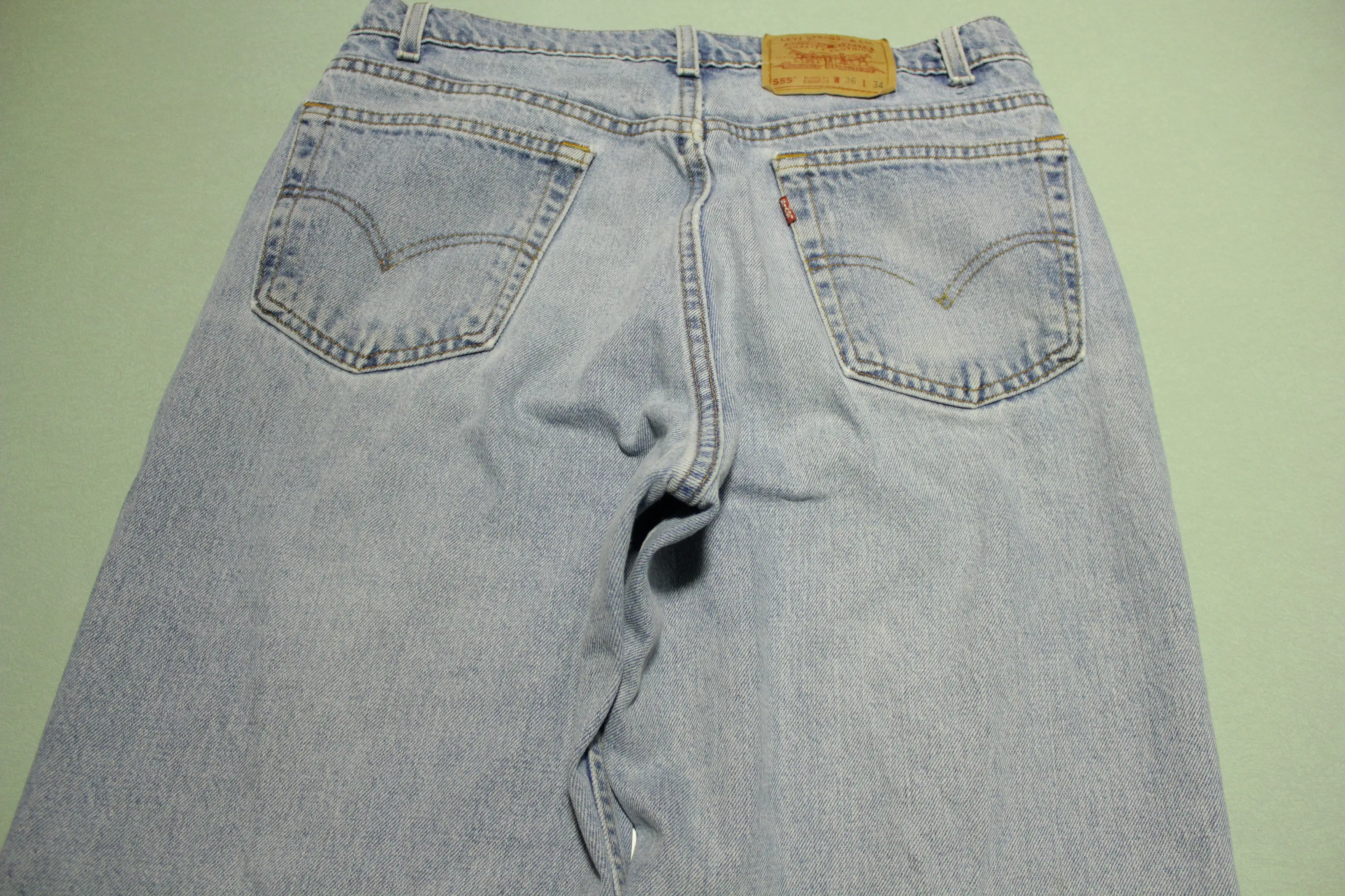 90s Levis 555 Relaxed Fit Straight Leg Jeans. Vintage Grunge Punk Made in USA 34x34