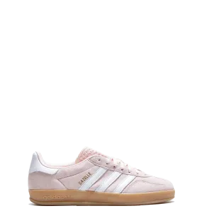 Adidas    Gazelle Sneaker Pink