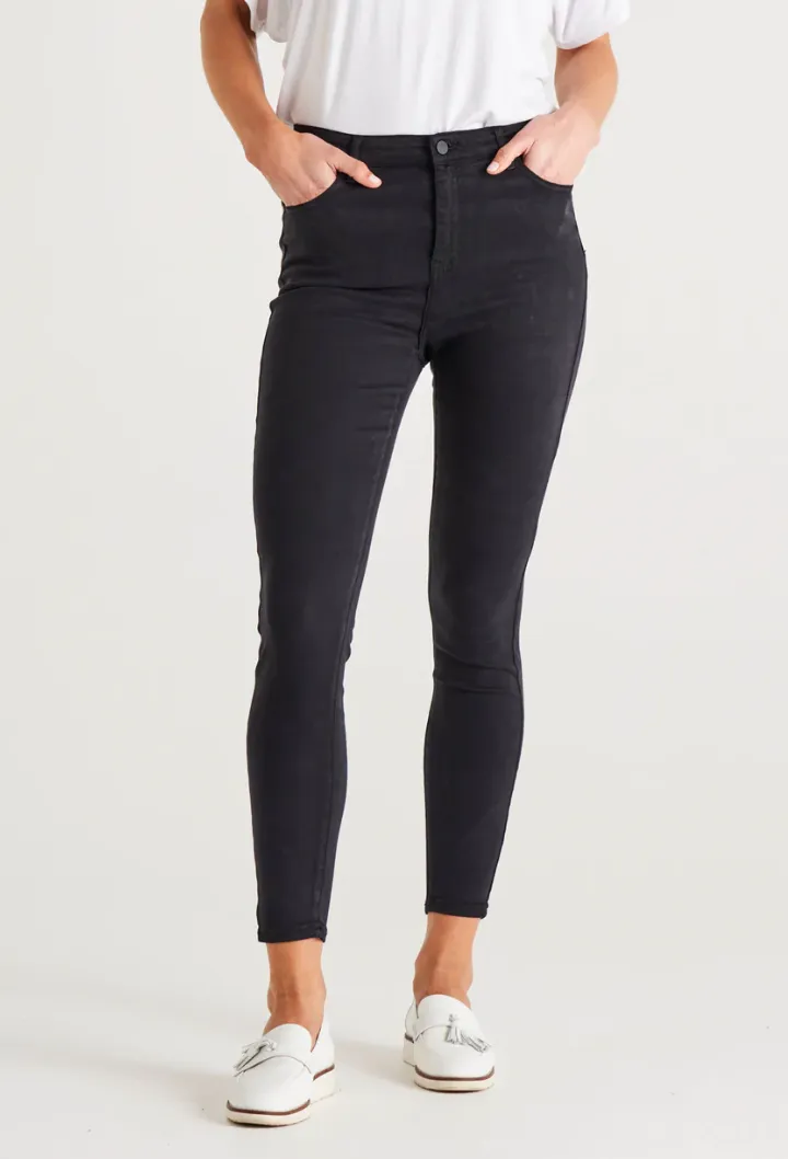 Betty Basics Essential Jeans