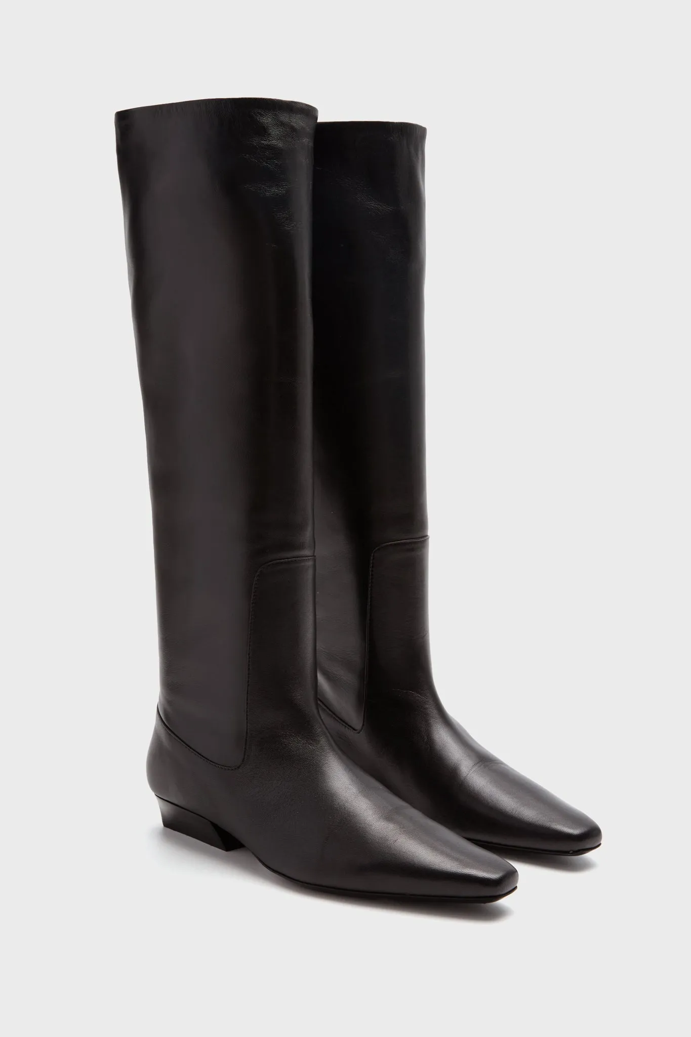 Black Wally Flat Boot