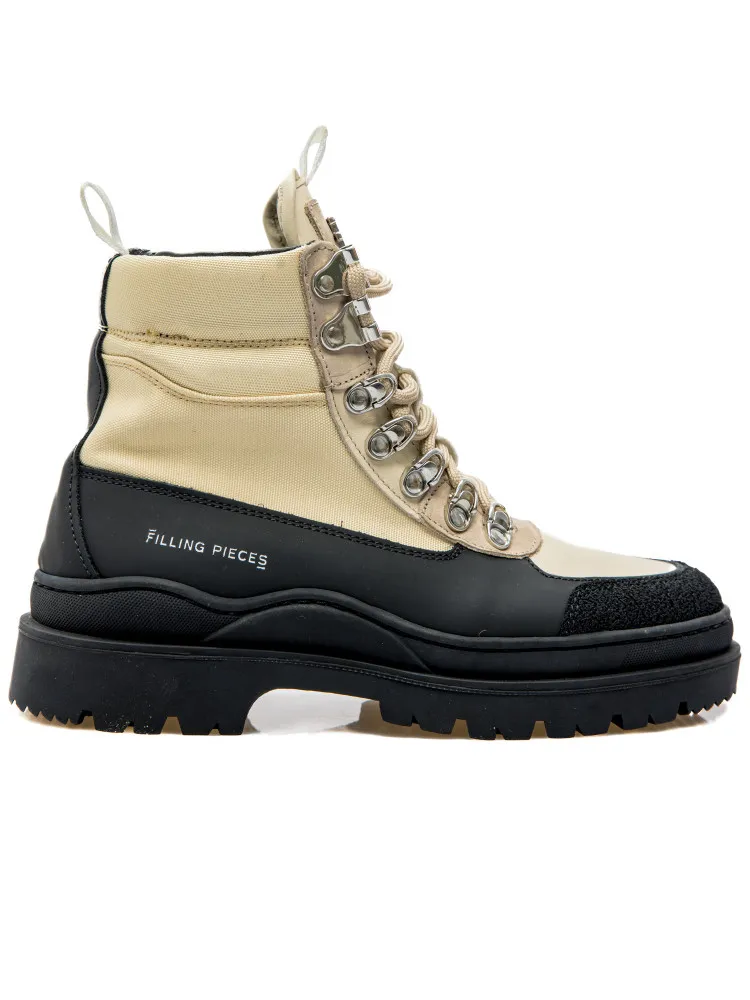 Filling Pieces Mountain Boot | Credomen