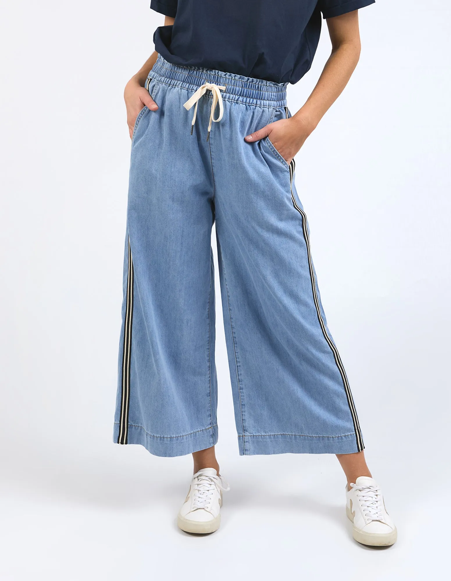 Greta Wide Leg Pant Side Tape Light Blue