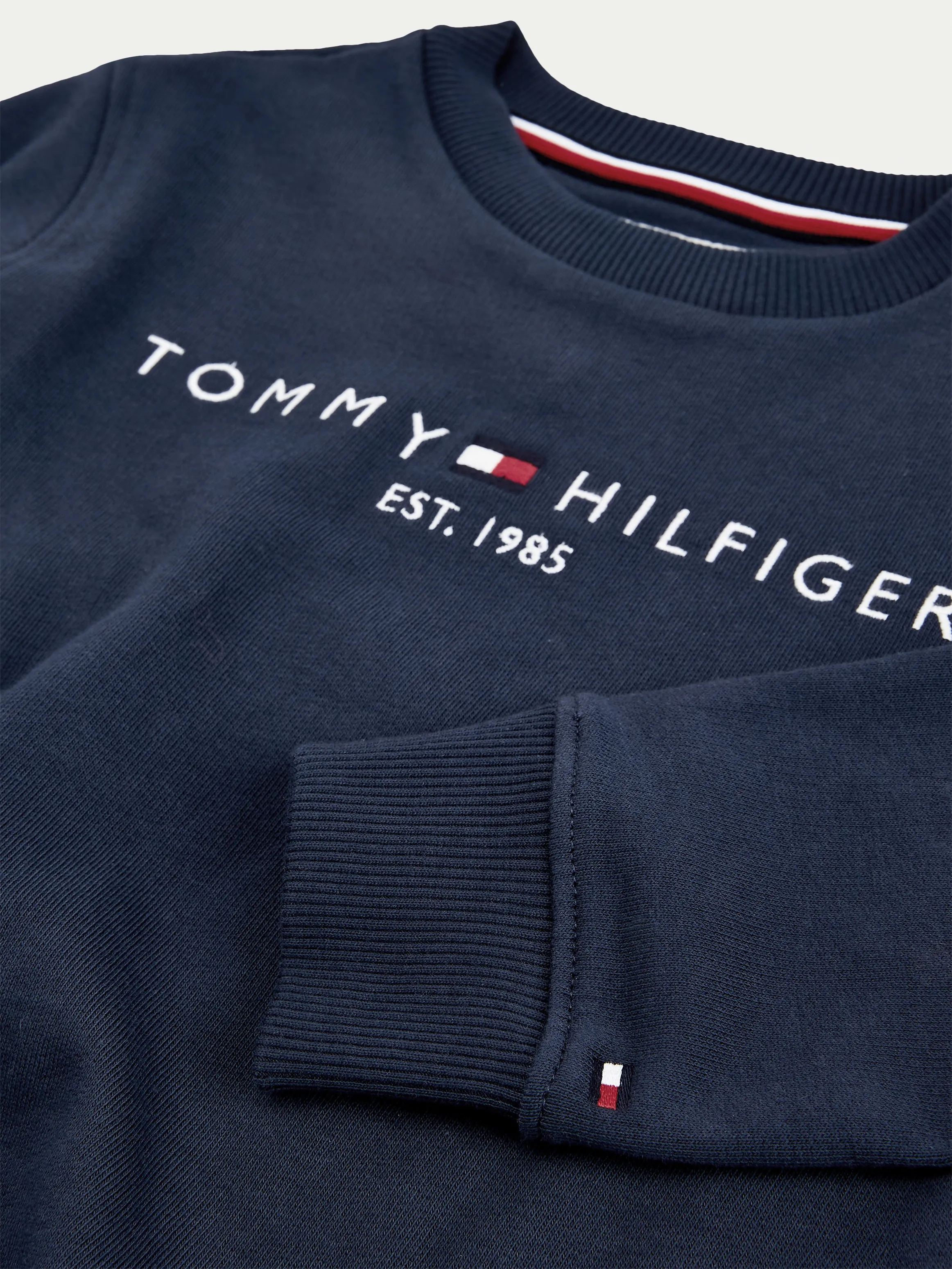 Kids Unisex 8-16 Essential Sweatshirt | Sweatshirts & Hoodies | Tommy Hilfiger