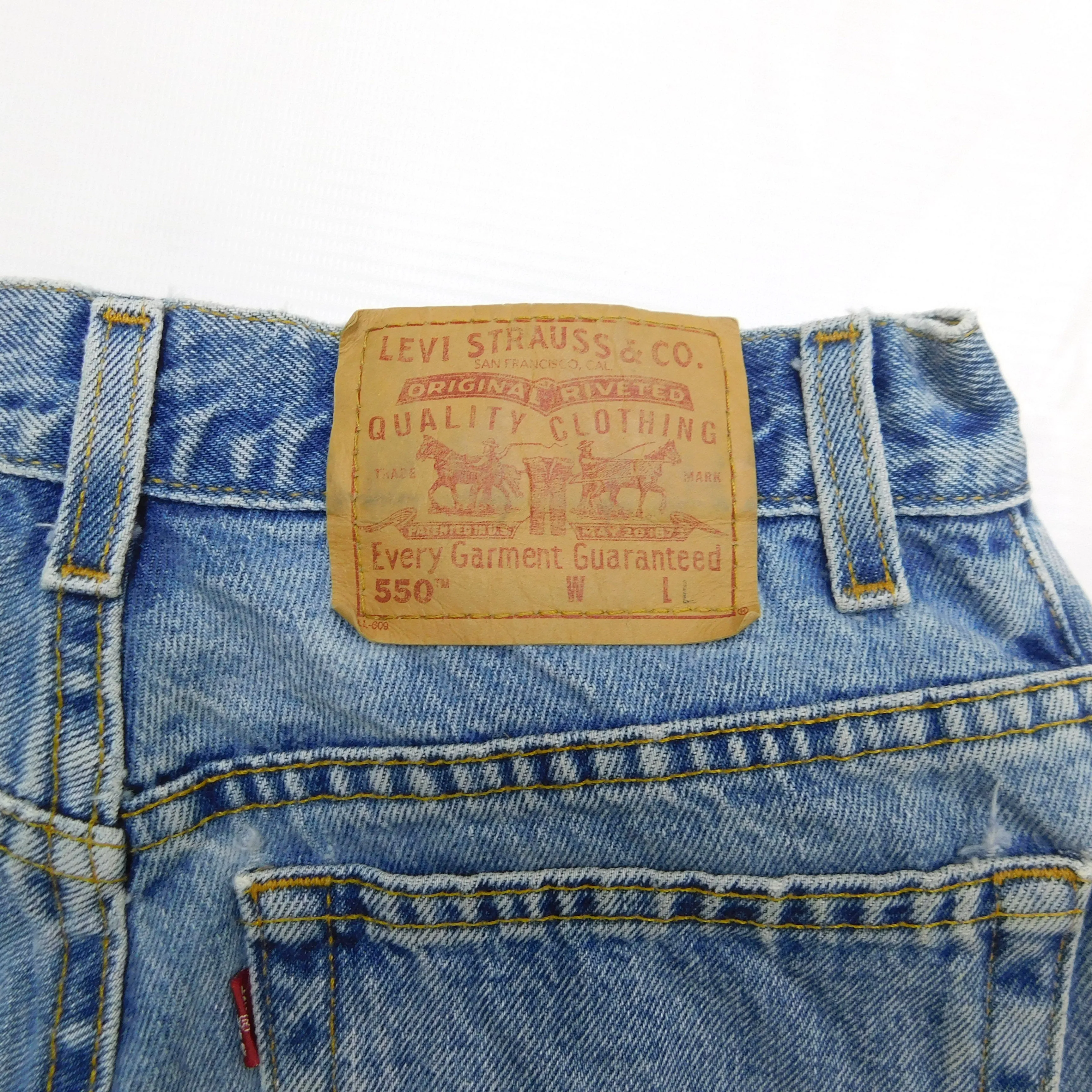 Levi's 550 Blue Jeans