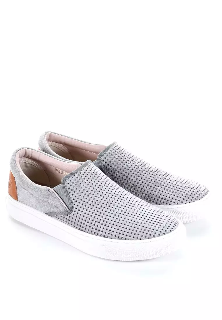 Punch  Slip-On Sneaker