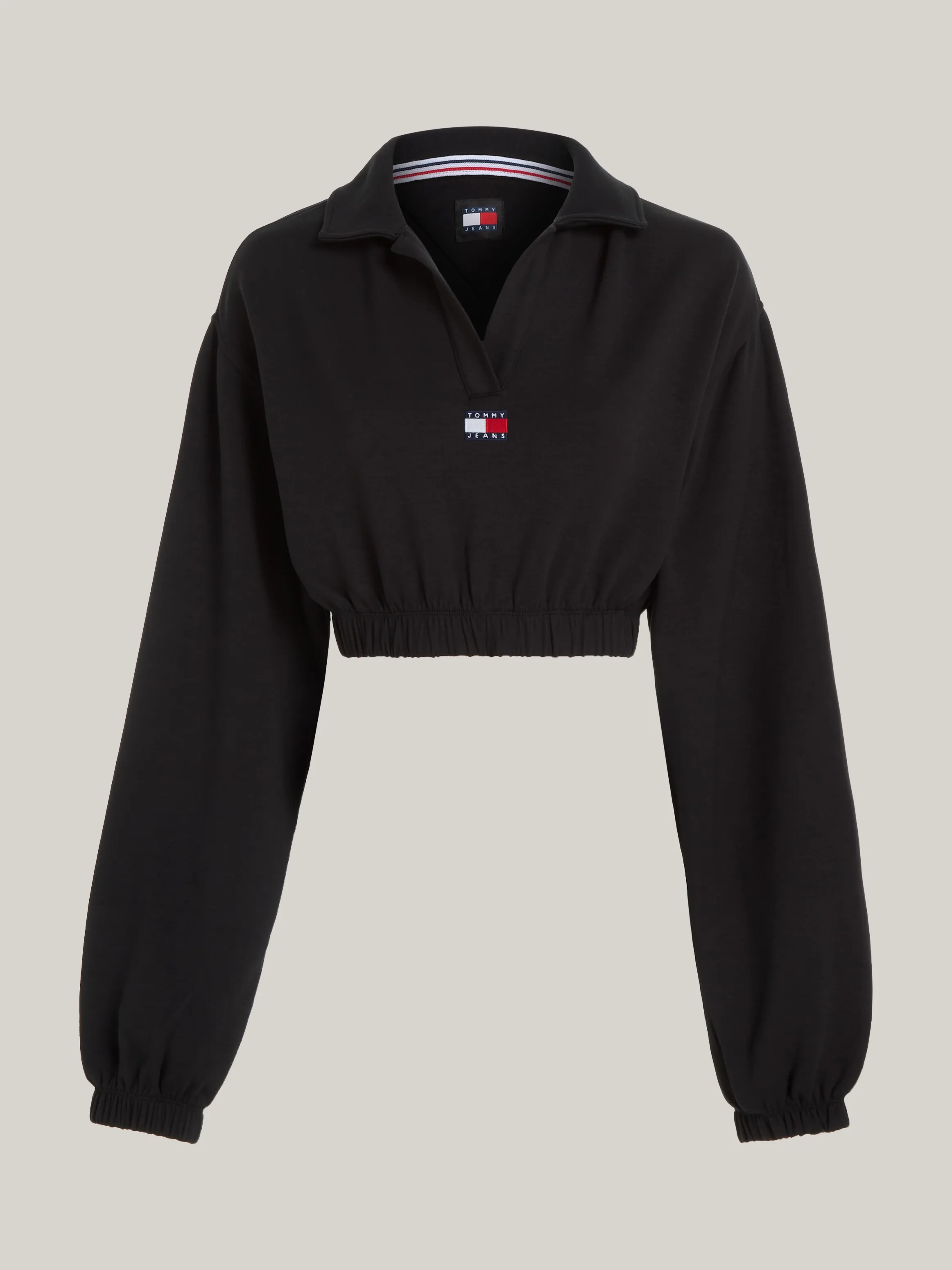 Tommy Badge Cropped Long Sleeve Sweatshirt | Sweatshirts & Hoodies | Tommy Jeans