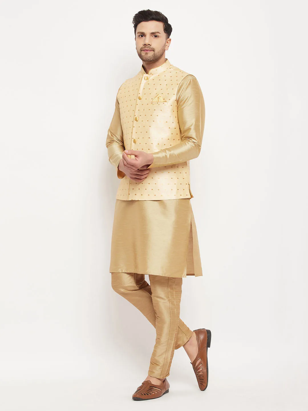 VM BY VASTRAMAY Men's Gold Zari Weaved Jacket With Kurta Pant Set