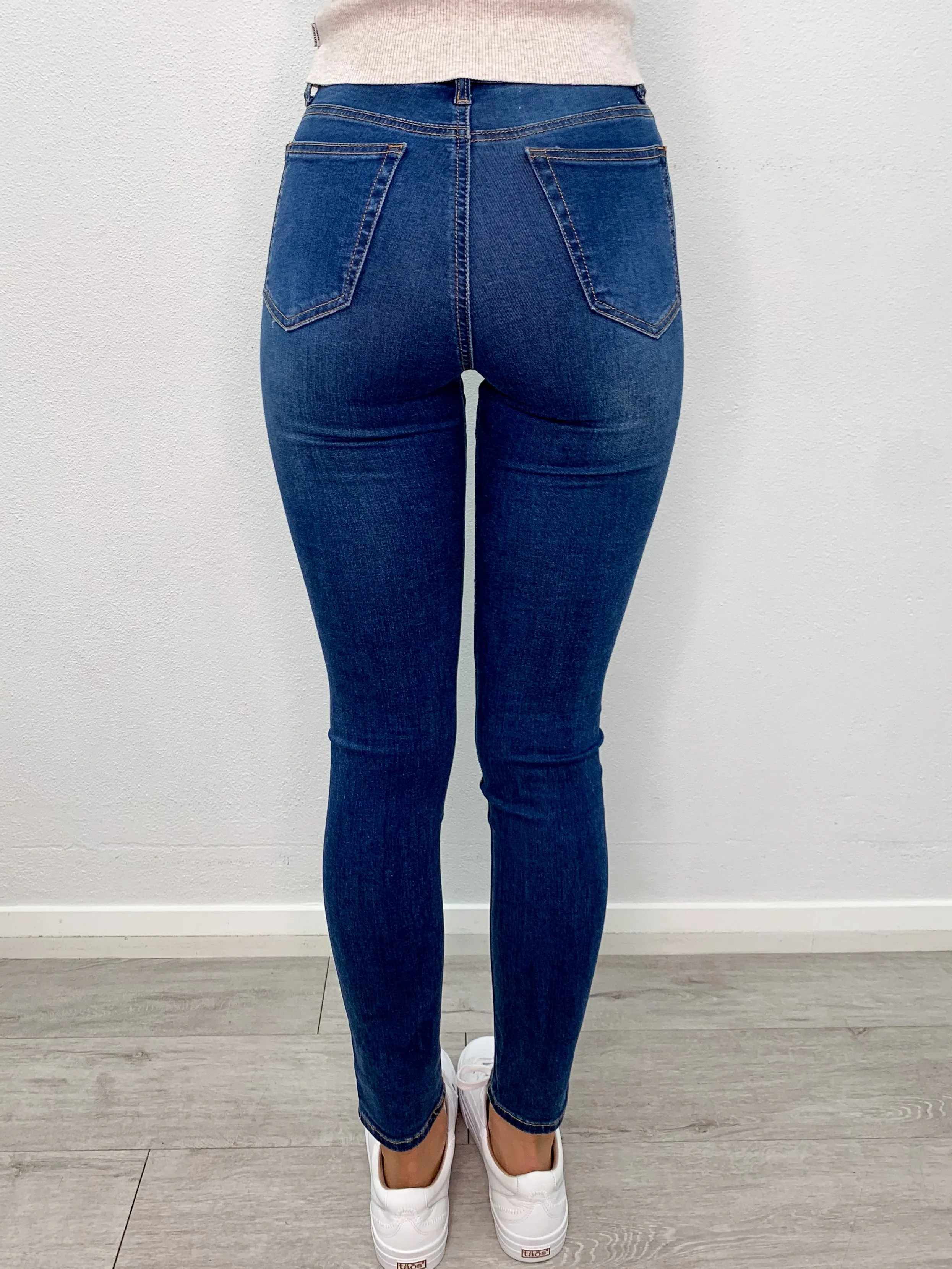 Wakee high waisted jeans