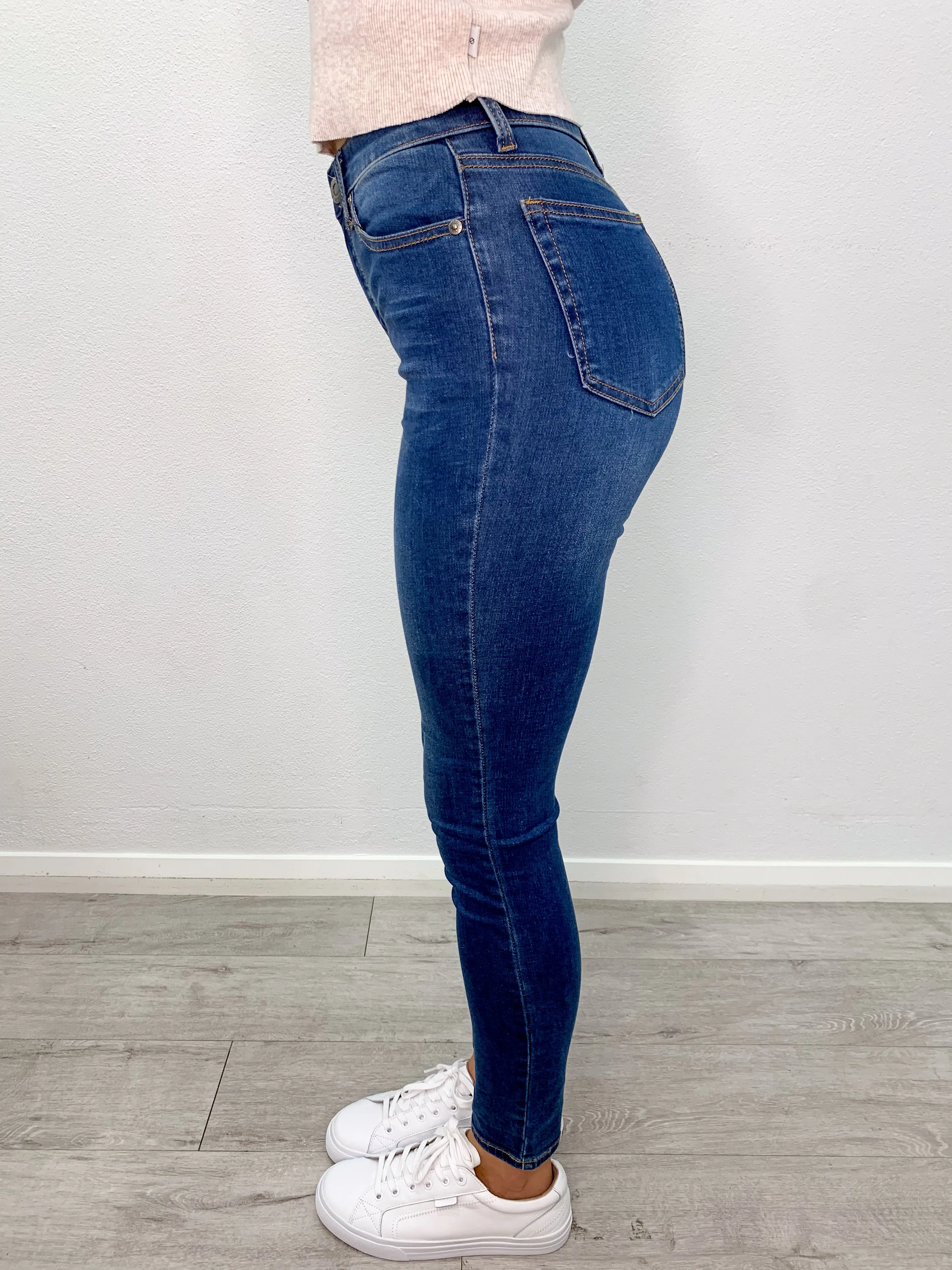 Wakee high waisted jeans