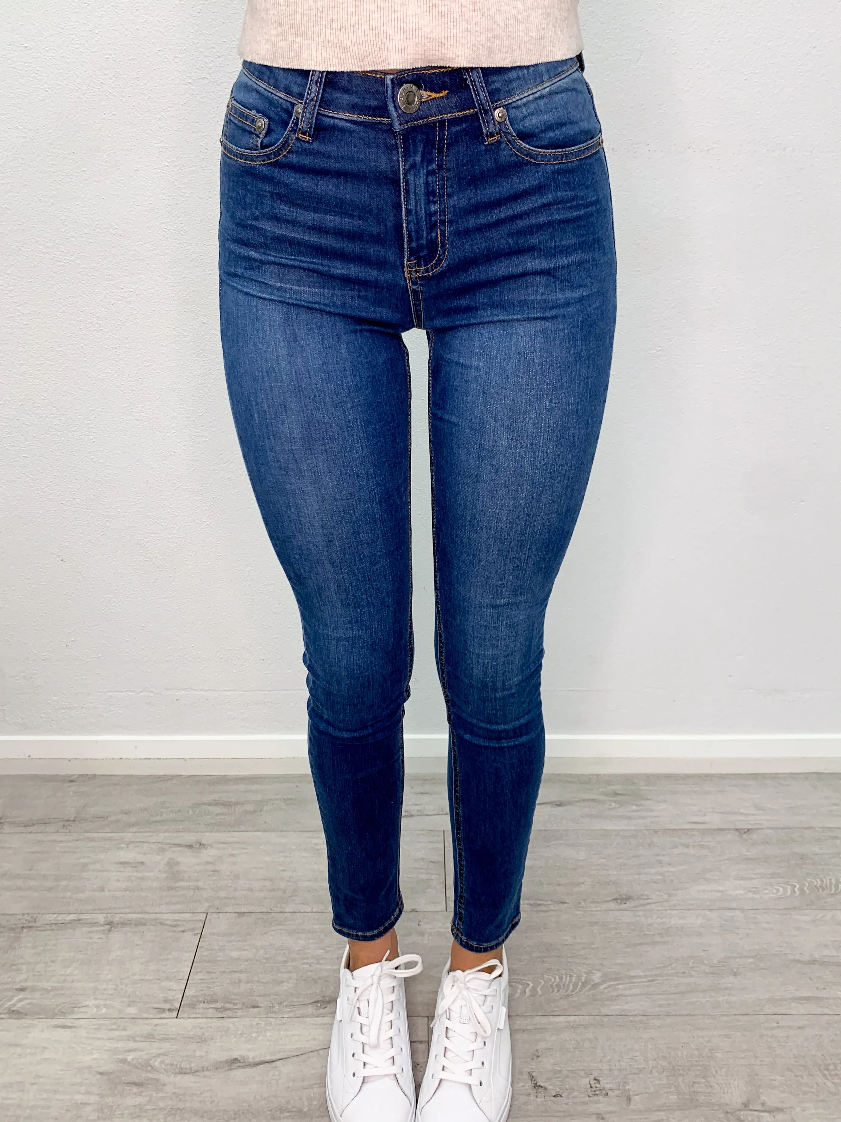 Wakee high waisted jeans