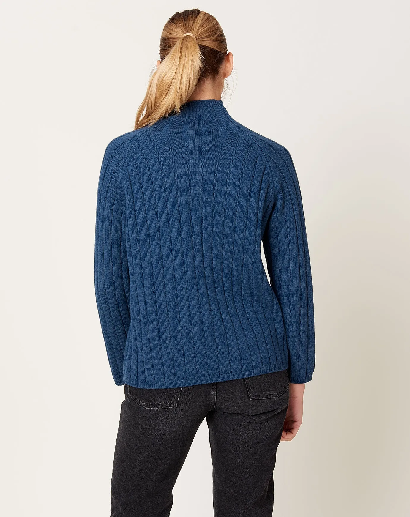 Waynona Sweater in Indigo