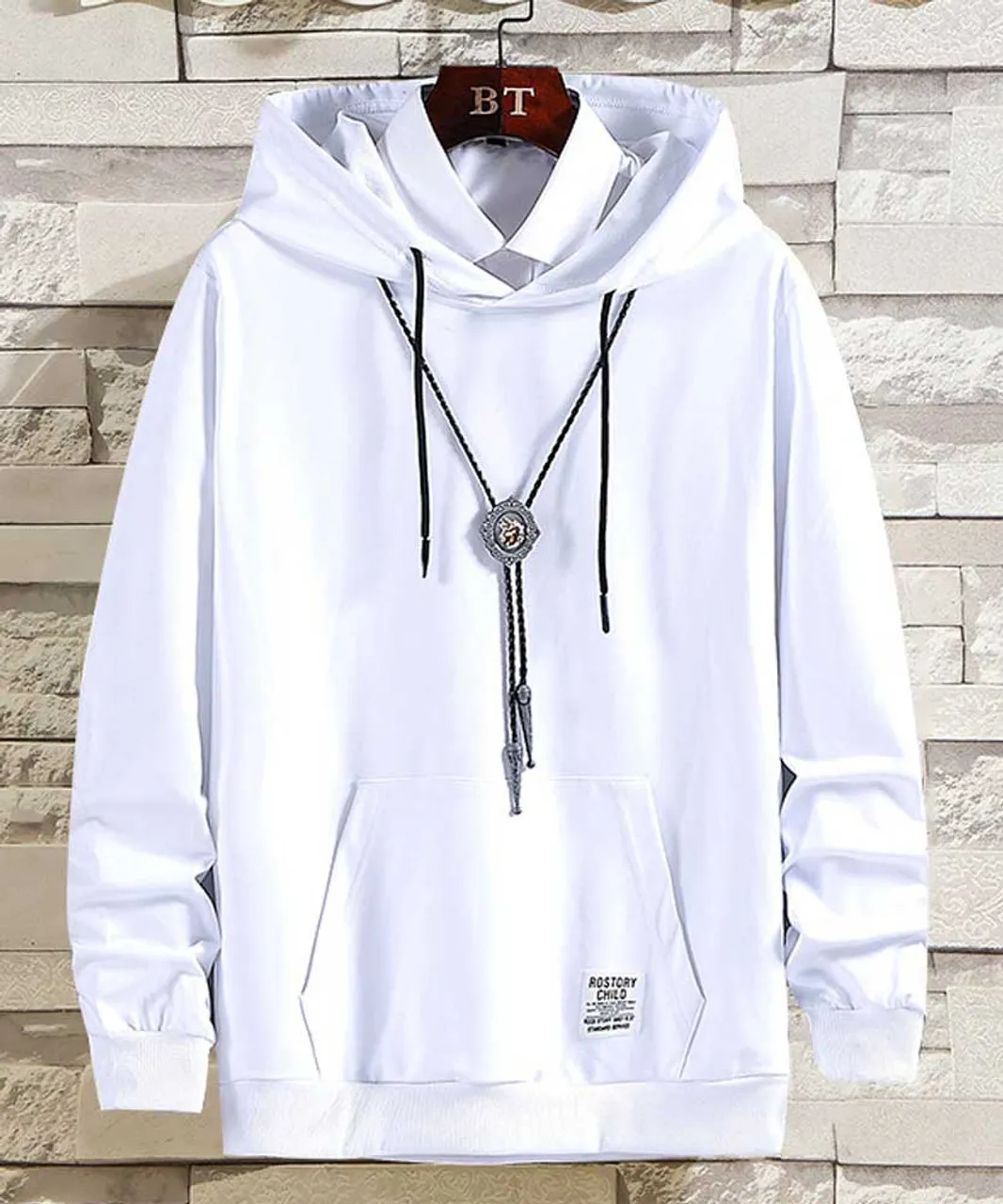 White long sleeve print pull over hoodies with pouch pocket